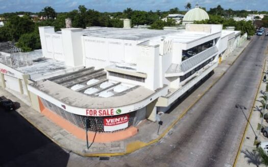 Building for sale in the historic center of Mérida